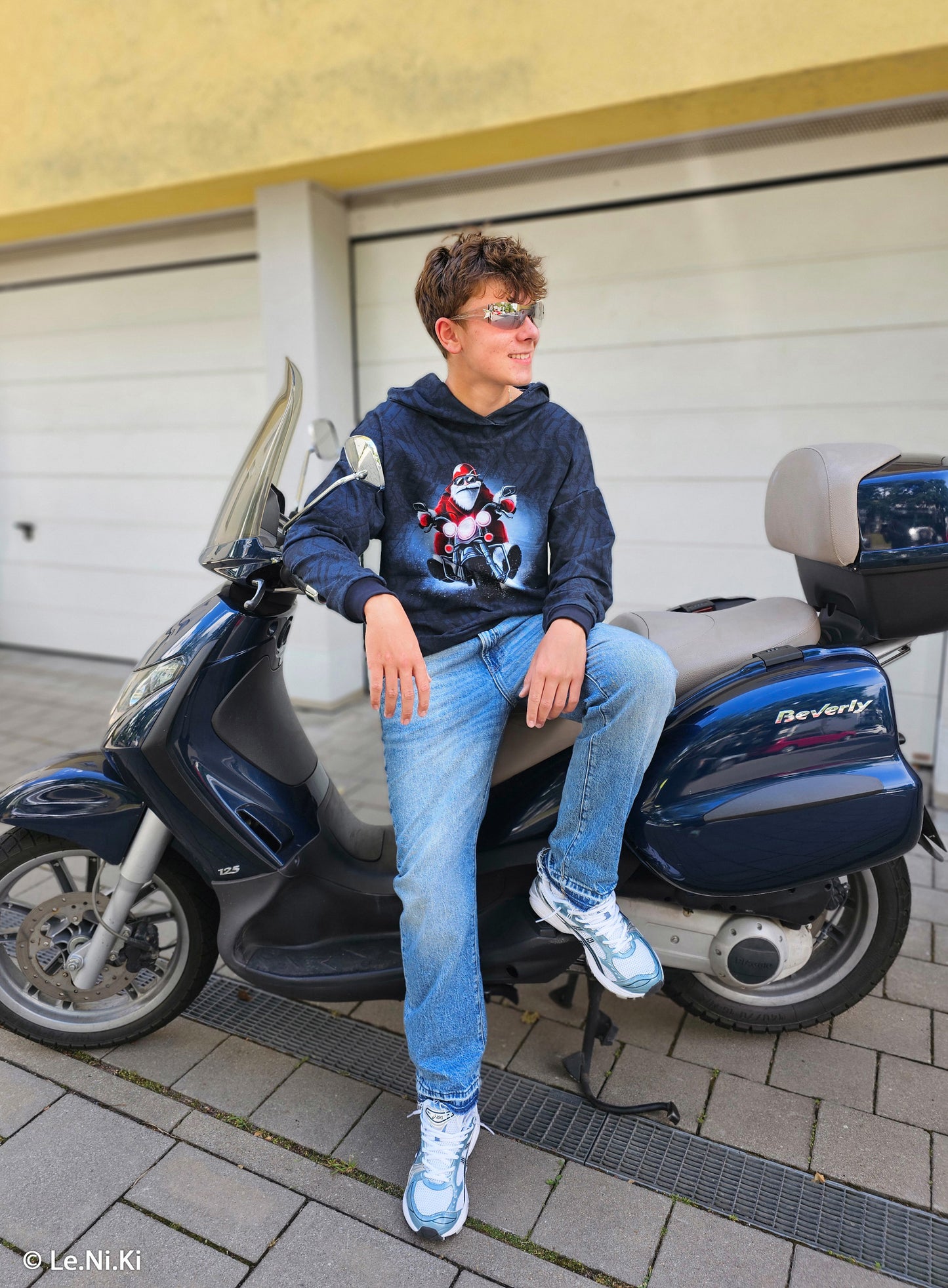 Sweat Panel Weihnachtsmann Motorrad Winter Moods by Thorsten Berger navy Swafing