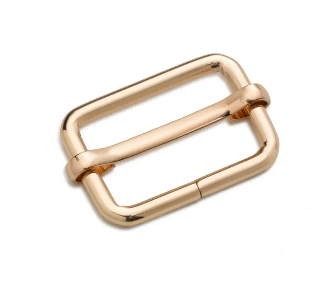 Leiterschnalle 25mm
gold