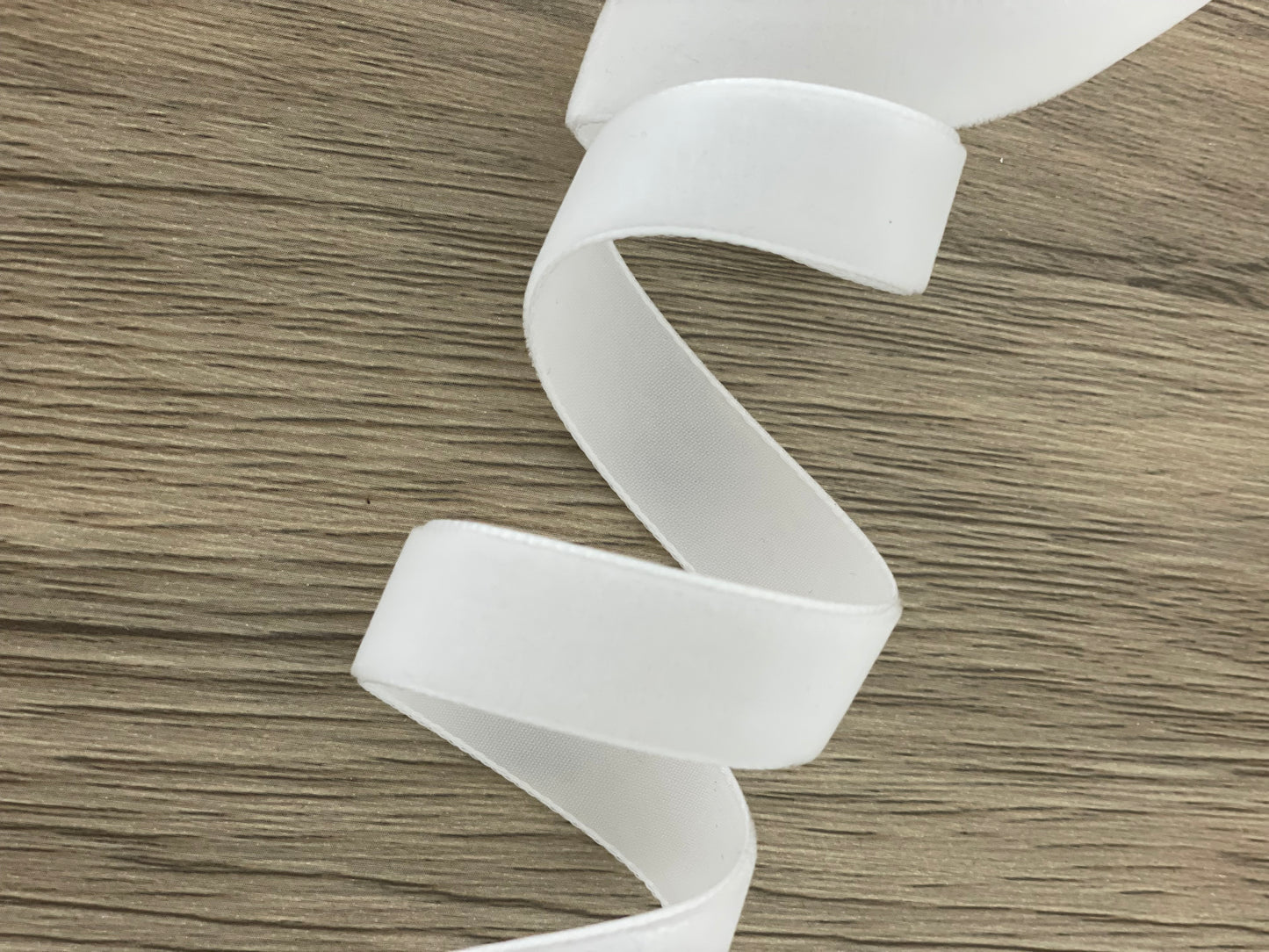 Samtband 16mm weiss