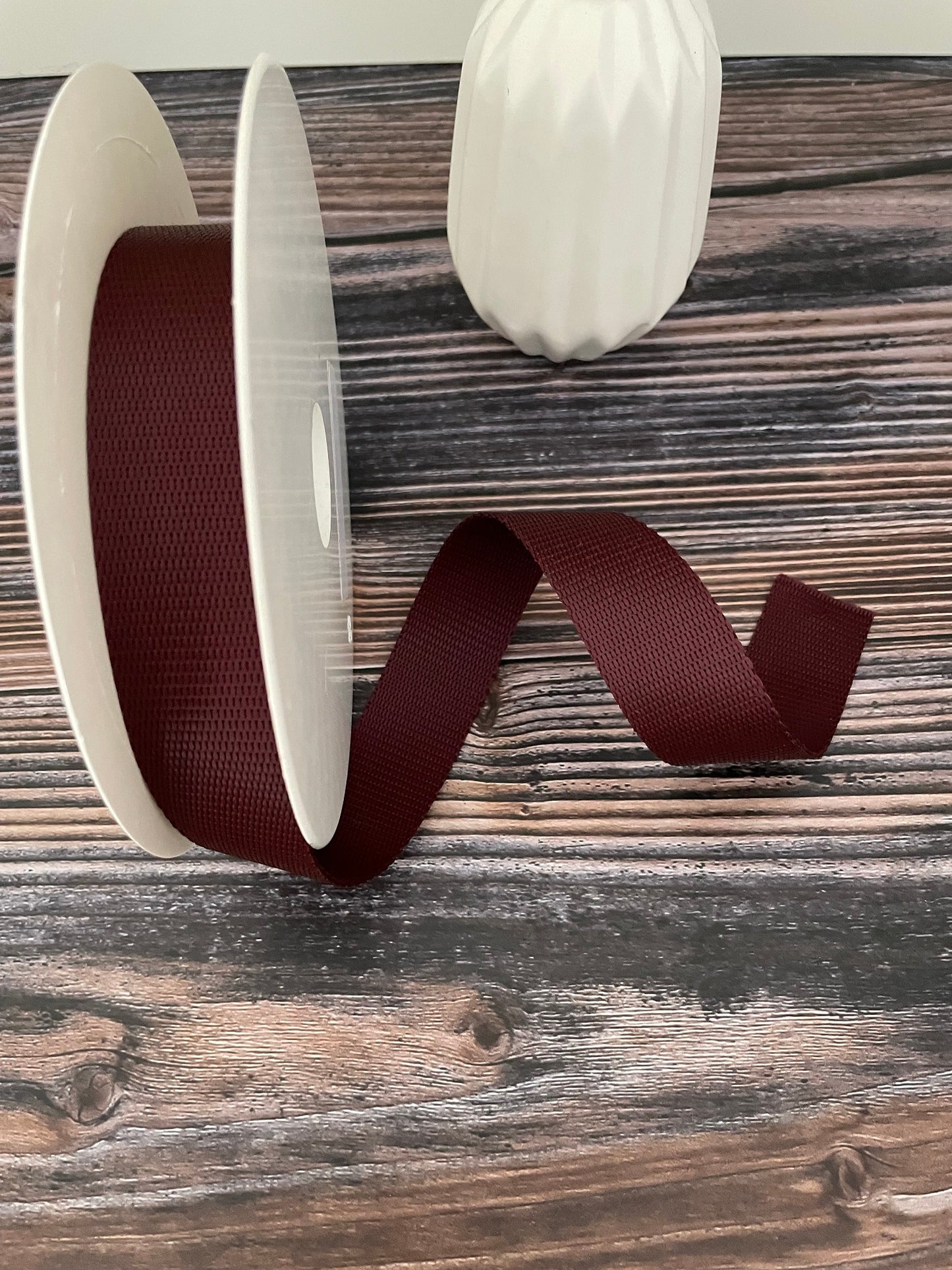 Gurtband Polyester 30mm
weinrot