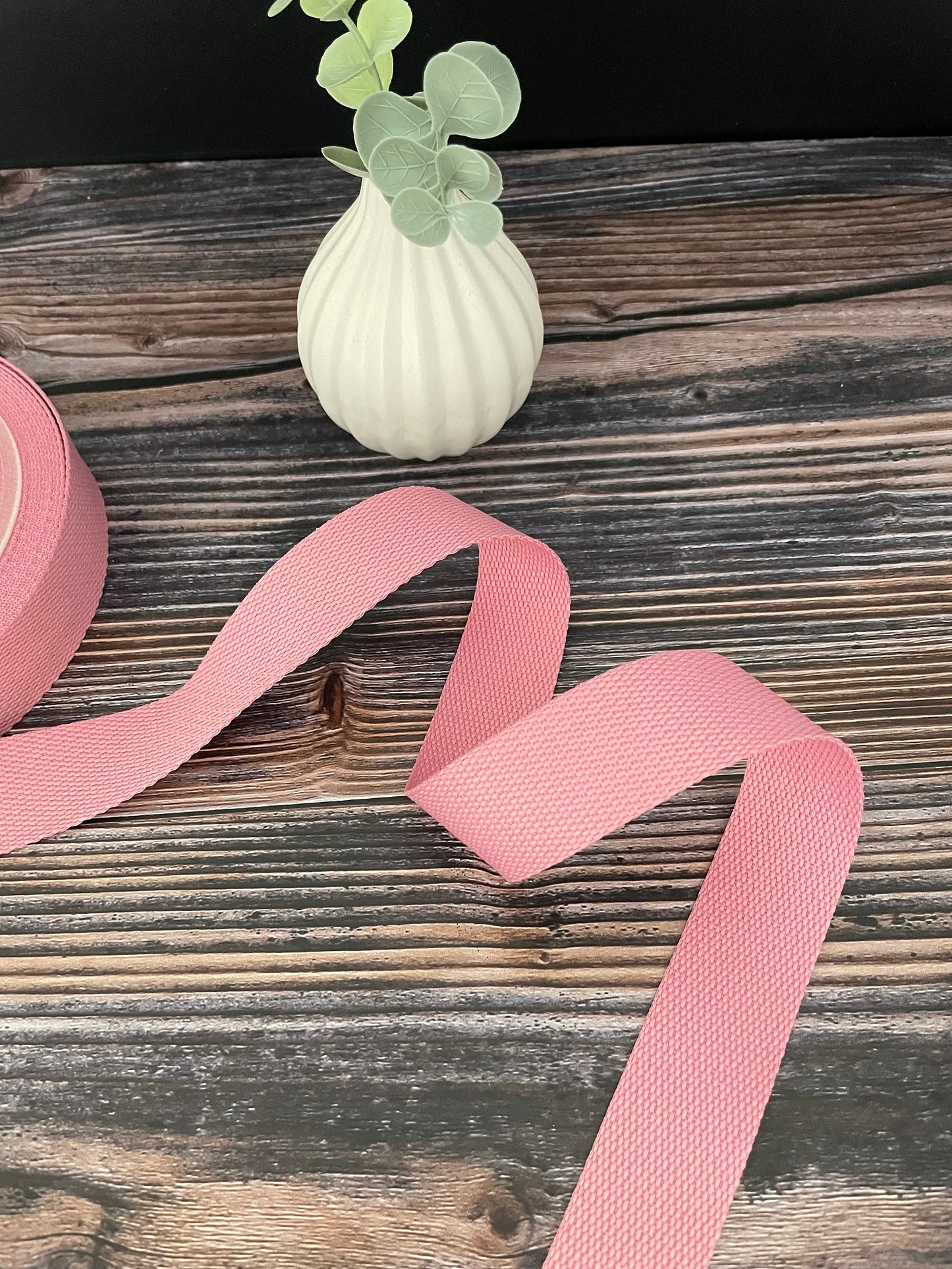 Gurtband Uni rosa
30mm
