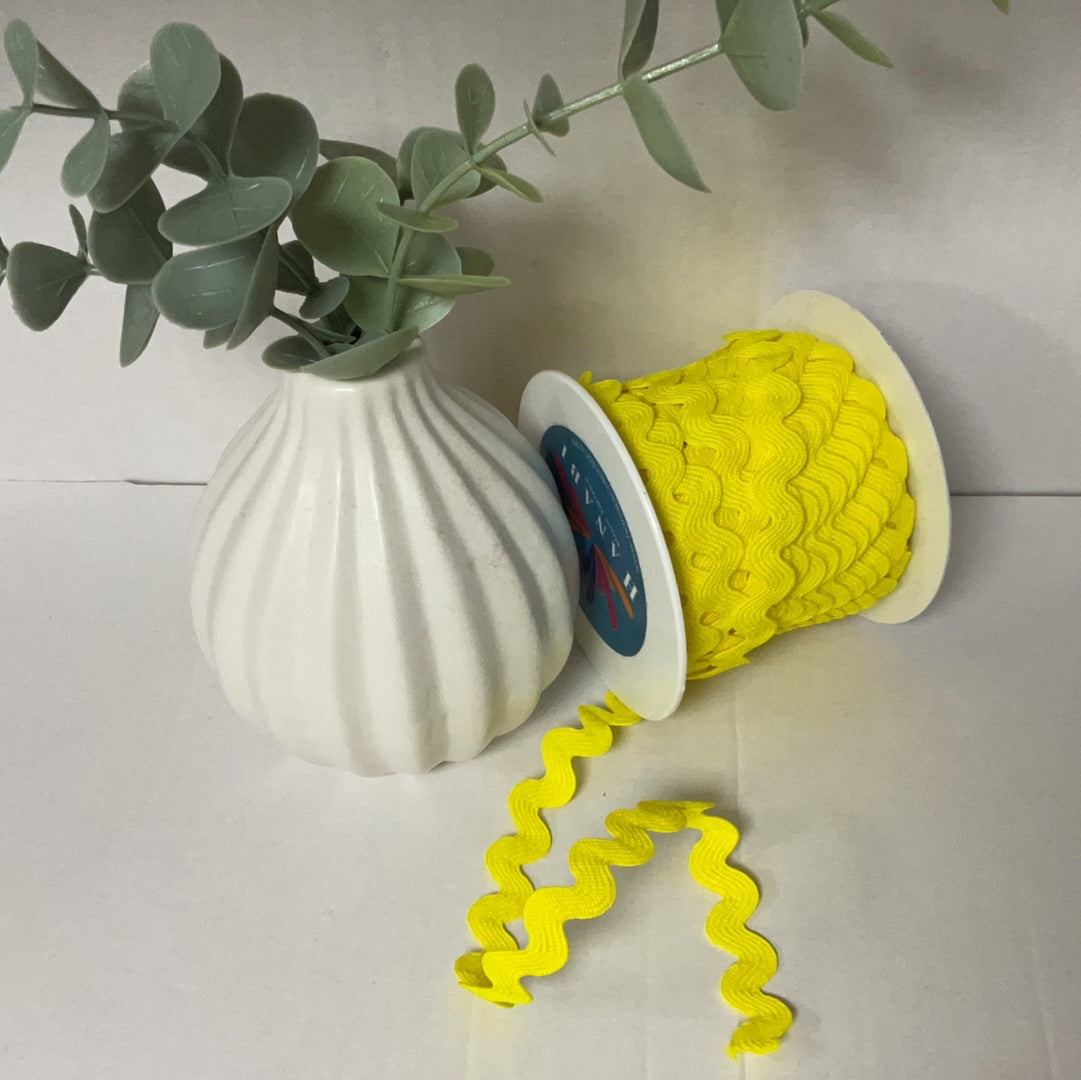 Zackenlitze unelastisch Uni
8mm gelb