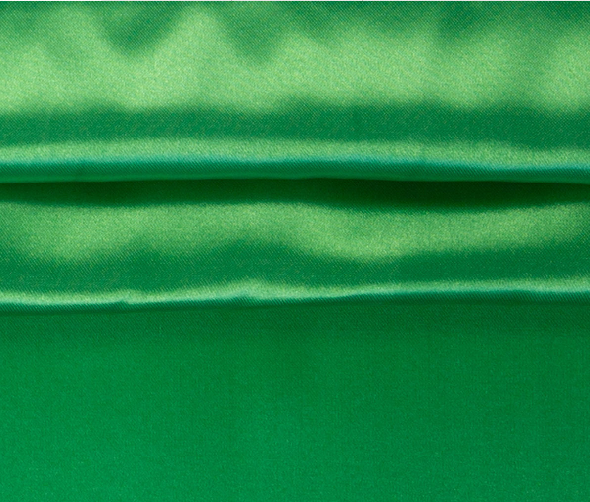 Polyester Satin grün