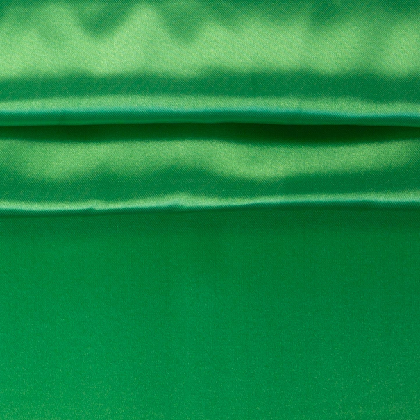 Polyester Satin grün