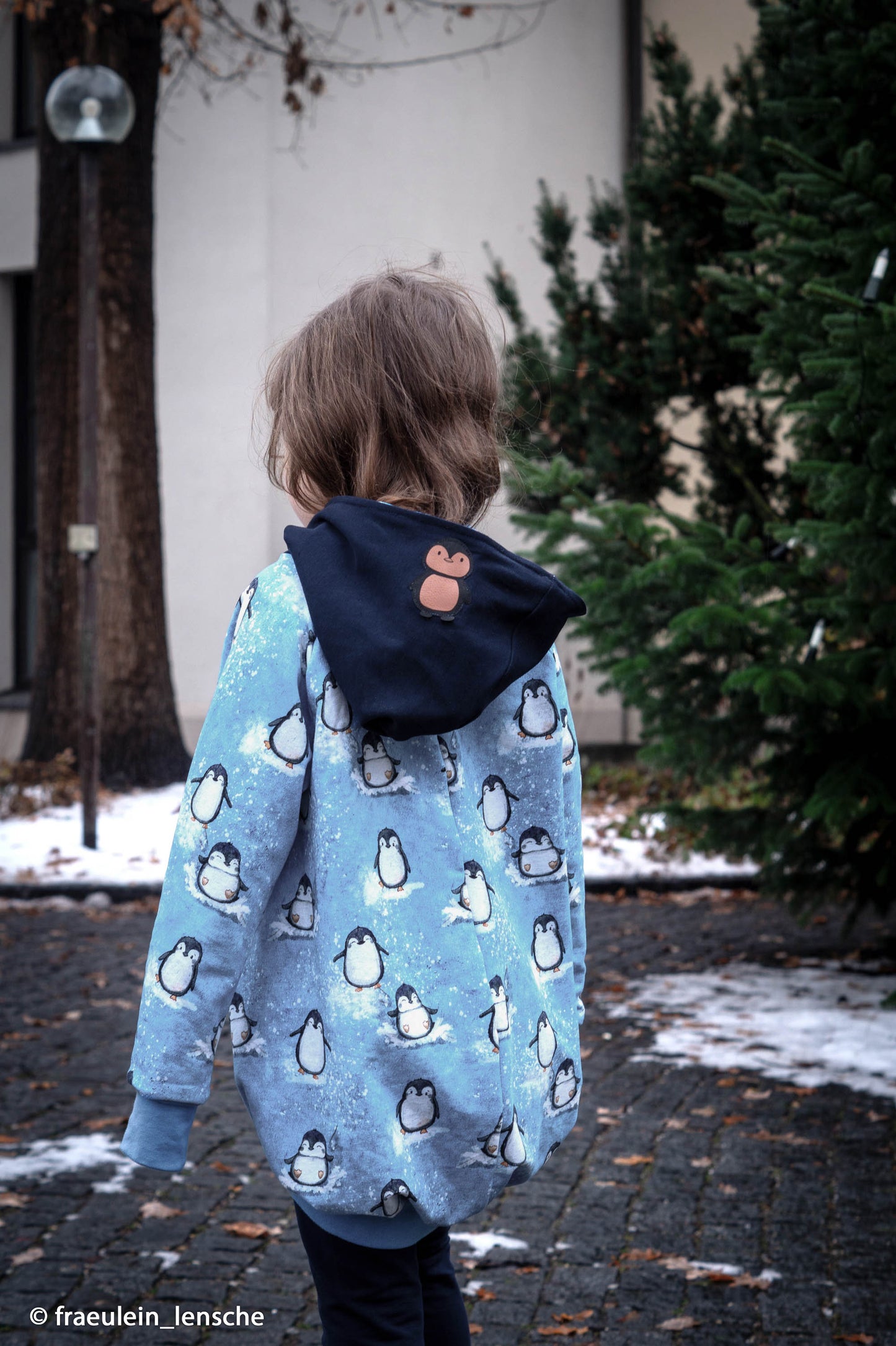French Terry Arctic by Christiane Zielinski Pinguin Swafing blau