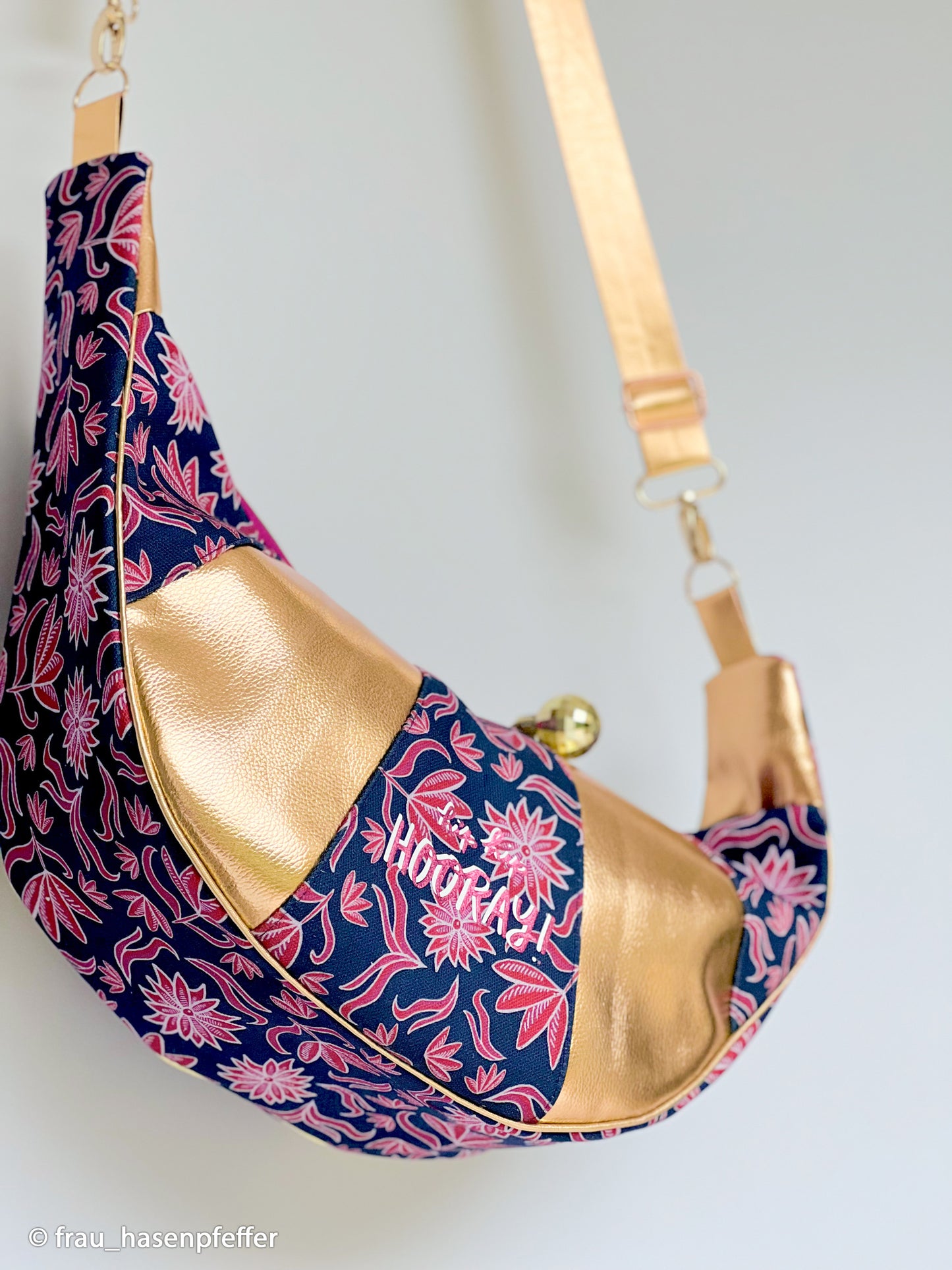 Kunstleder Rex metallic gold