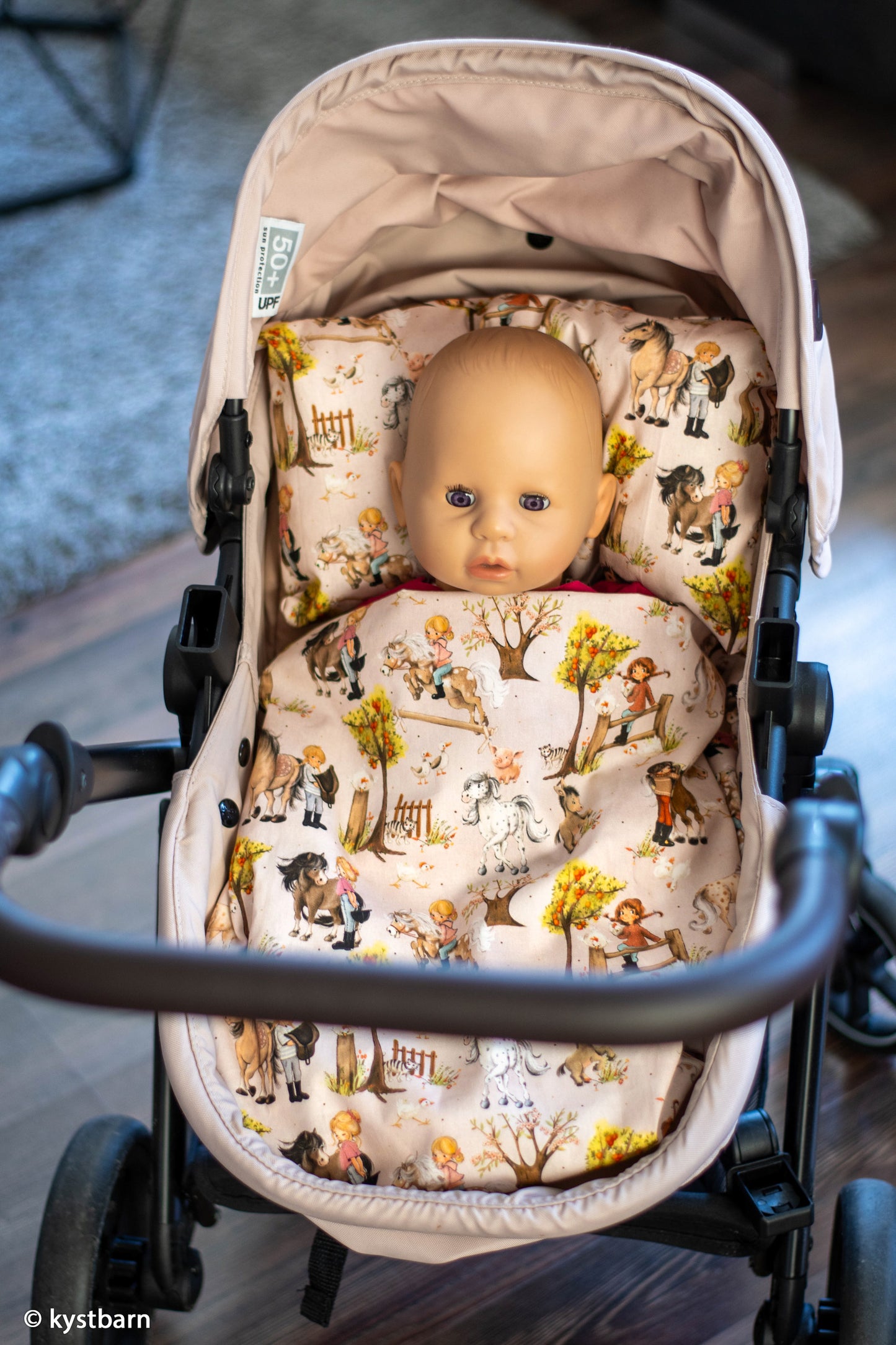 Baumwolle Uppsala Pferde Reiter Swafing beige