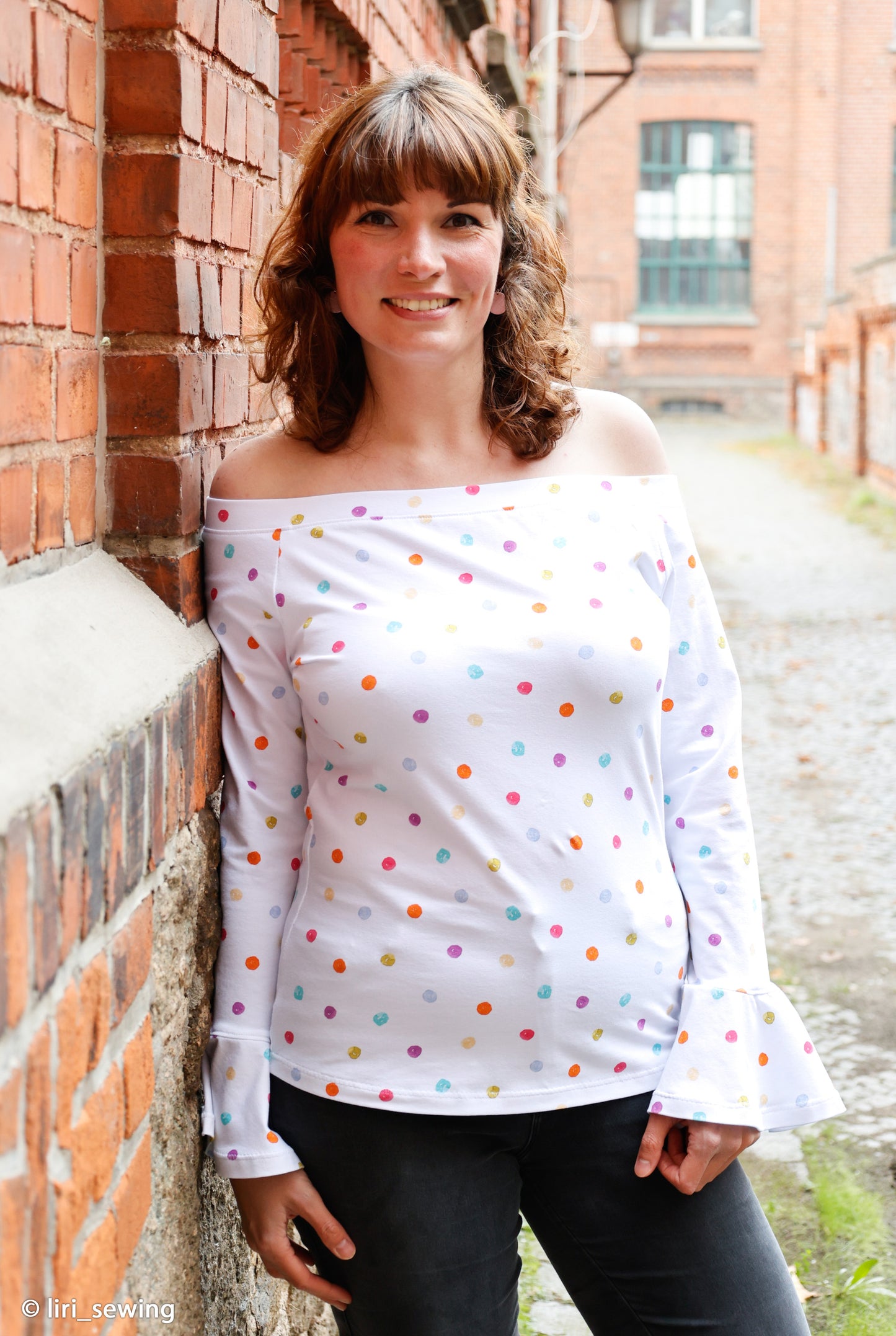 Baumwolljersey bunte Punkte Flowerpop by Hip Som Hap von Swafing weiß