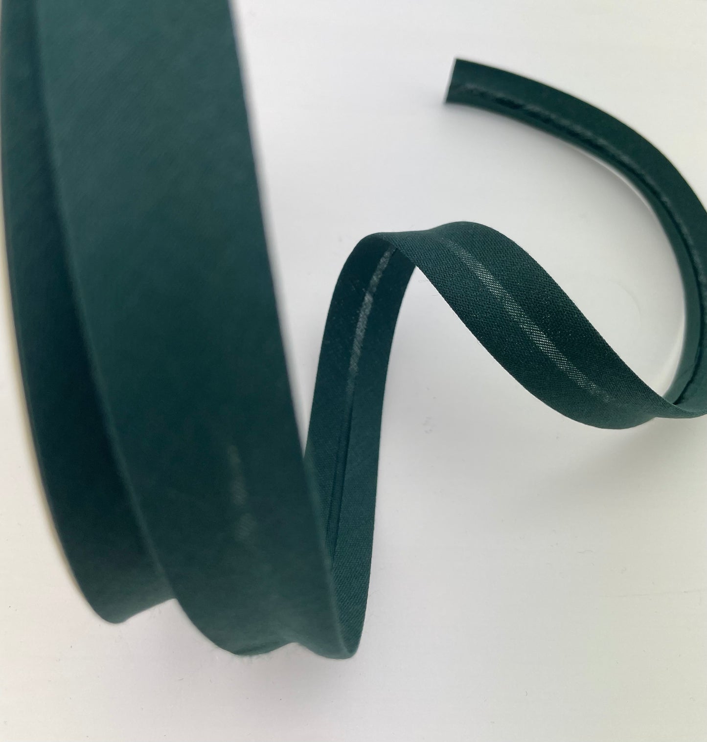 Schrägband Baumwolle / Polyester
18mm waldgrün
